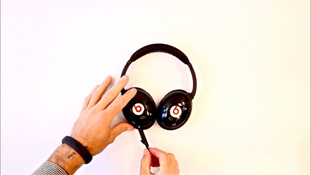 Make Your Own Dr. Dre Beats Headphones