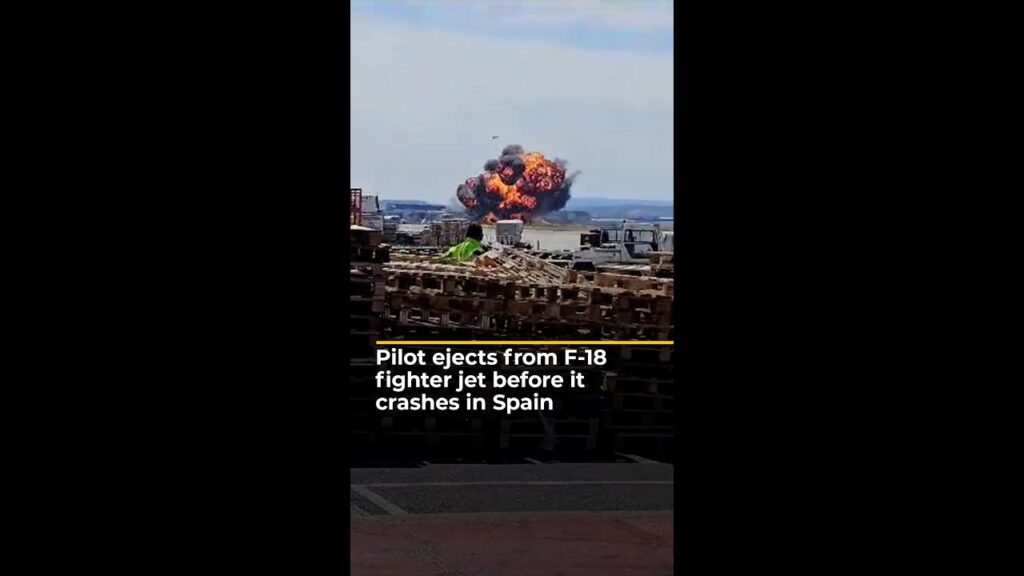 Pilot ejects from F-18 fighter jet before it crashes in Spain | AJ #shorts