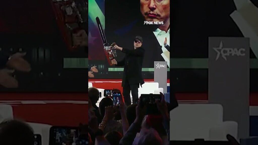 Elon Musk was presented with a massive “chainsaw for bureaucracy” at CPAC