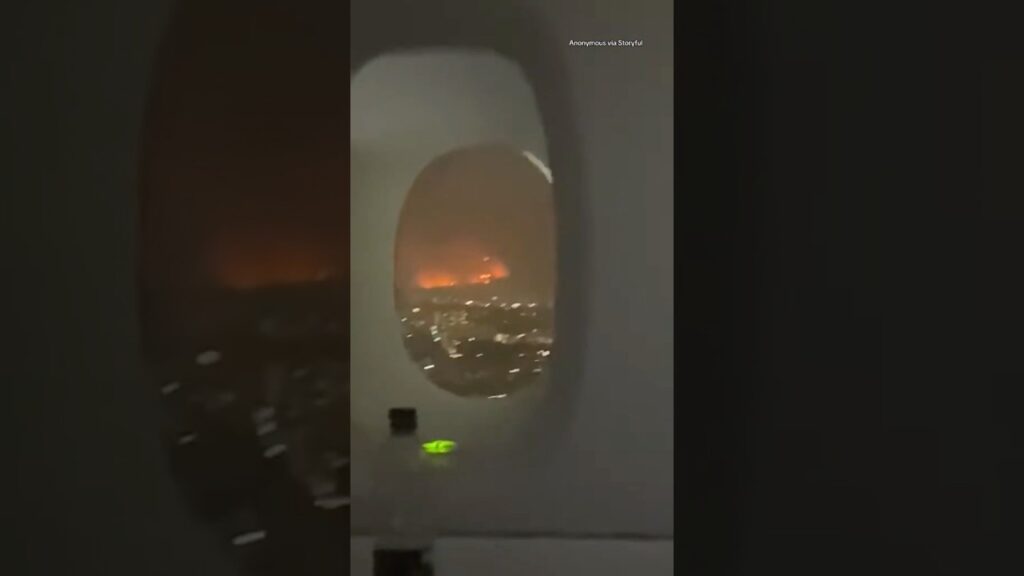 Passengers on flight to Los Angeles get close view of Palisades Fire #shorts