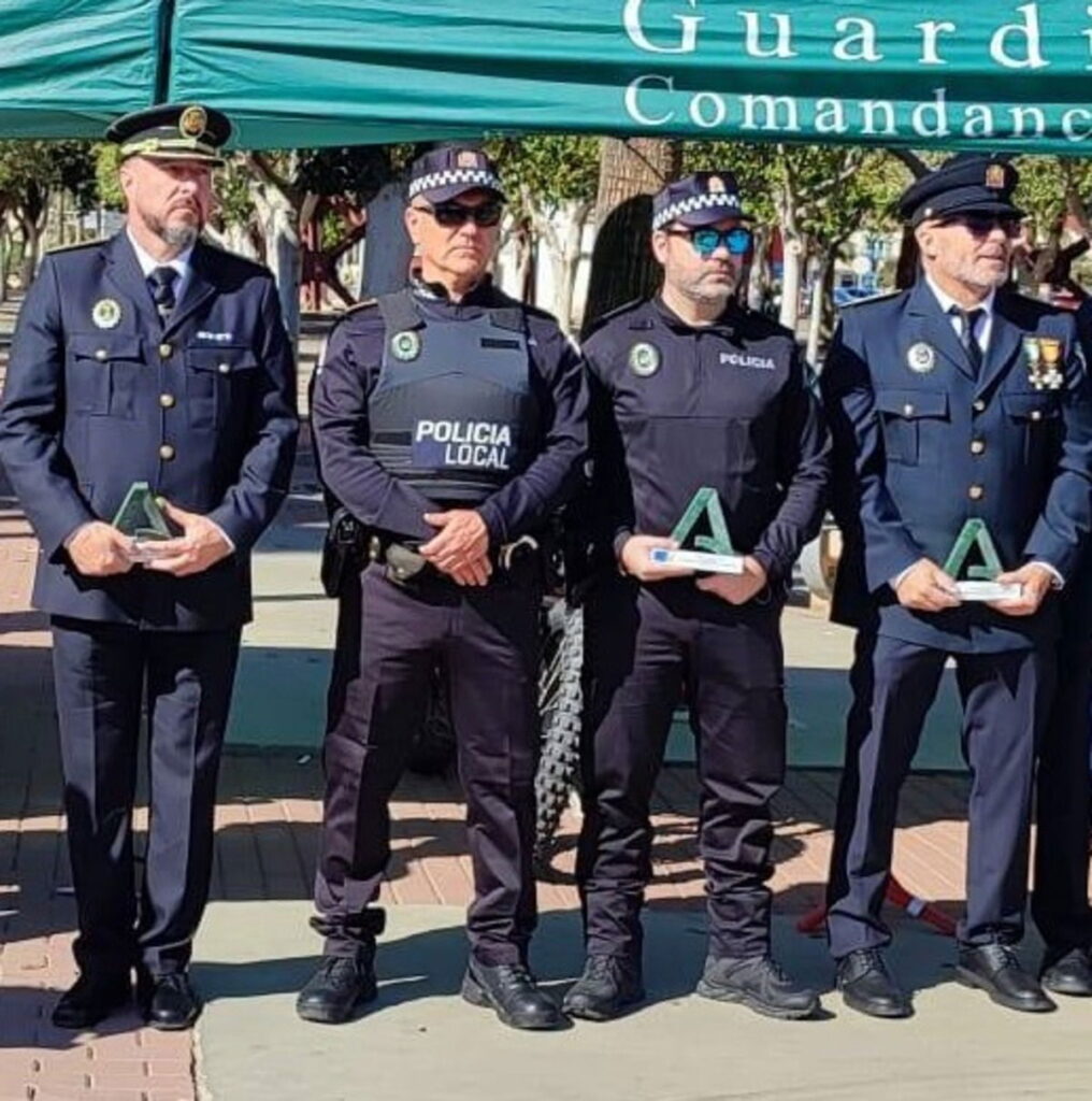 Garrucha Policia Local recognised for bravery « Euro Weekly News