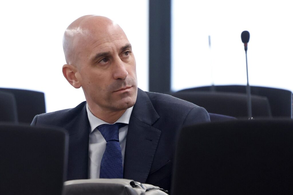 Rubiales ‘kiss’ trial ends in Spain with verdict on Jenni Hermoso incident expected ‘within weeks’