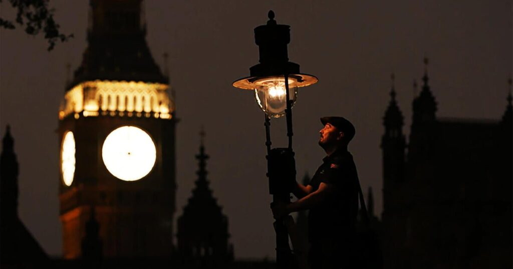 The enduring glow of London’s historic gas lamps