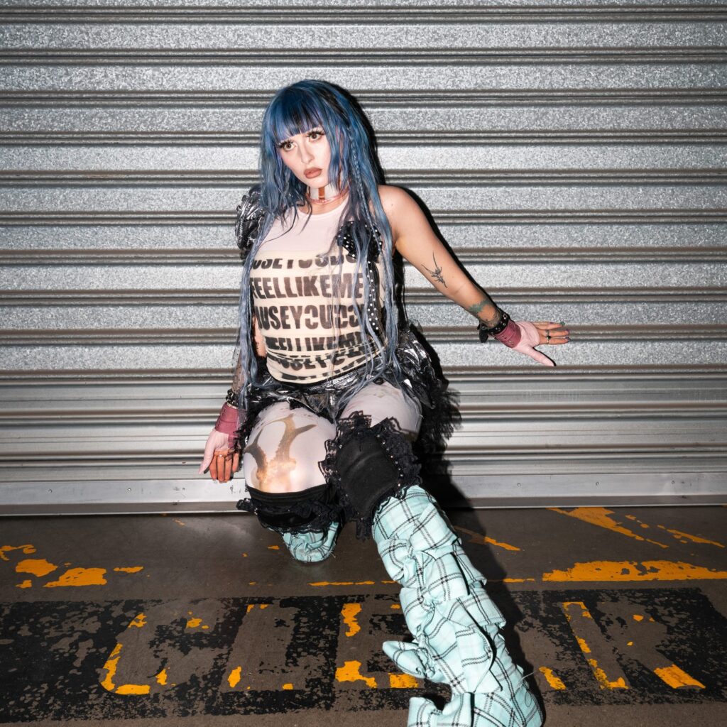 Ashnikko on Billie Eilish, Tumblr, and Itty Bitty Teeny Tiny Skirts