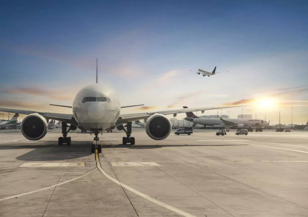 Delta Air Lines lowers outlook, says economic uncertainty driving softness in domestic demand, ET TravelWorld
