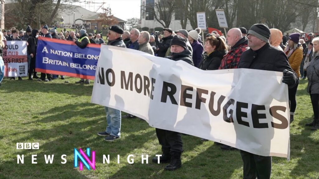 Far-right nationalists protest against housing refugees in Skegness hotels – BBC Newsnight