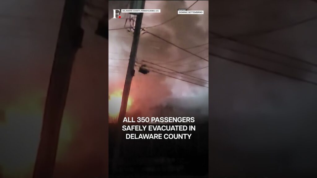 Fire Breaks Out at a Passenger Train in Pennsylvania | Subscribe To Firstpost | N18G