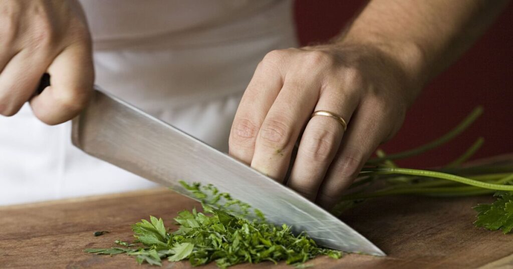 How to keep herbs fresh ‘for up to a week’ – chef’s 20 second tip