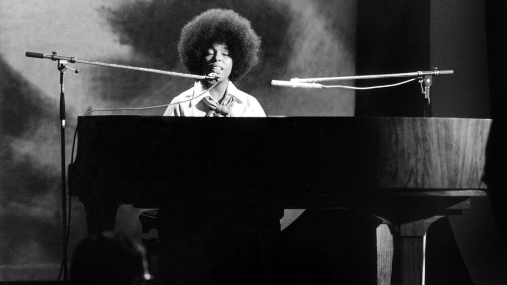 Roberta Flack’s Musical Transformations | The New Yorker