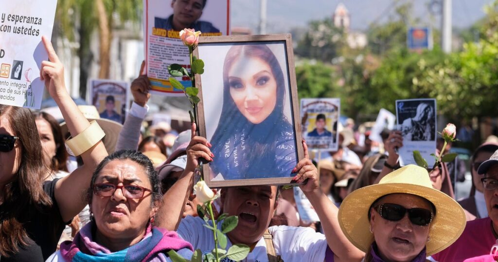 Top Mexican prosecutor investigating alleged cartel killing site where bones, shoes were found: “Truth will come out”