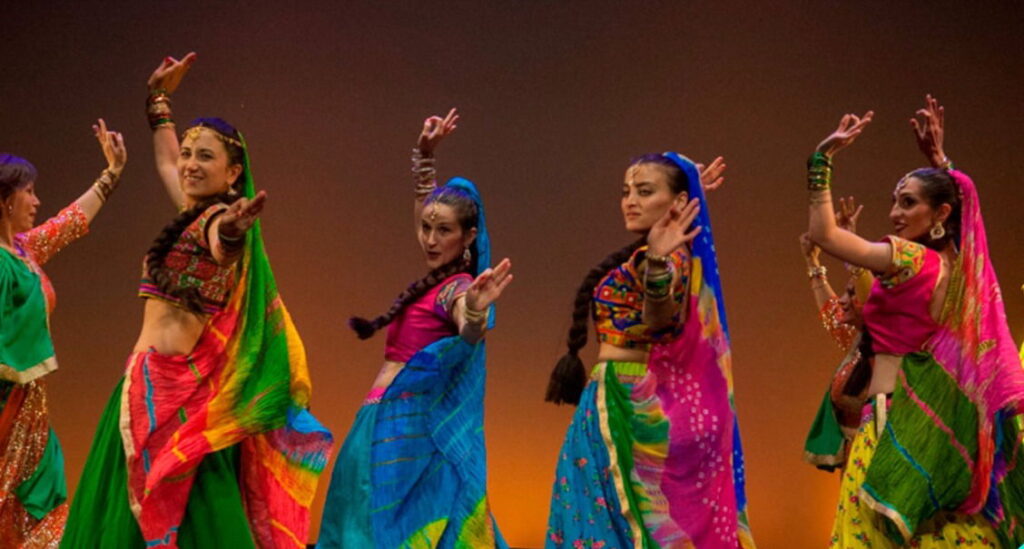 Bollywood dance – classes for everyone. « Euro Weekly News