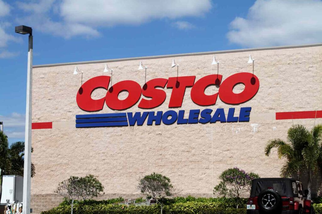 10 Costco Shopping Mistakes Almost Everyone Makes