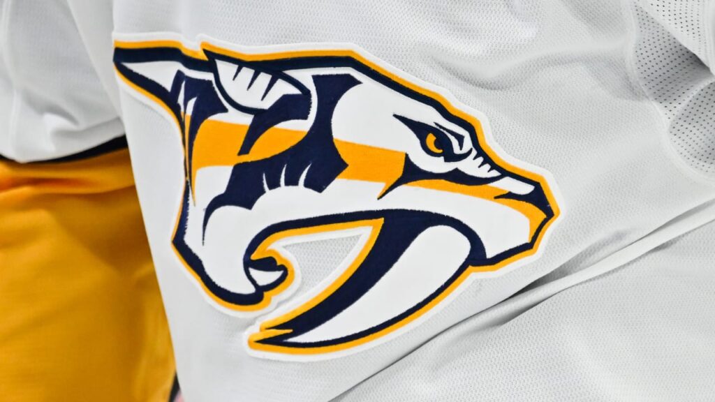 Nashville Predators Foundation Donates ,000 to Second Harvest Food Bank of Middle Tennessee