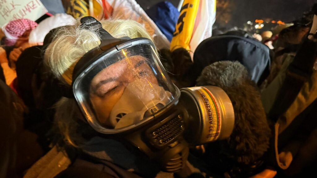Turkey protesters met with tear gas and rubber bullets at rallies after president’s main rival jailed | World News