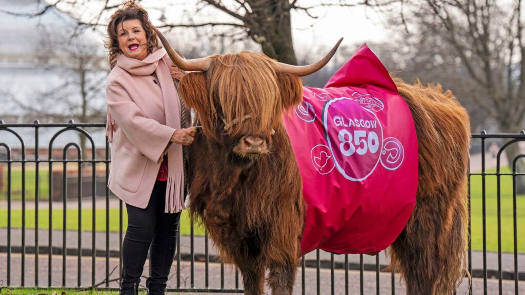 Elaine C Smith grazes cows on Glasgow Green to mark receiving city’s highest honour | UK News