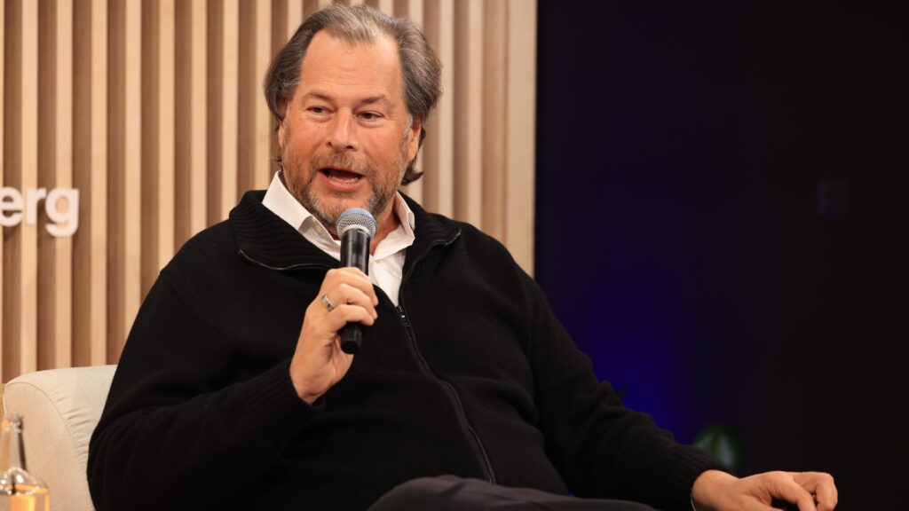Salesforce (CRM) Q1 earnings report 2026