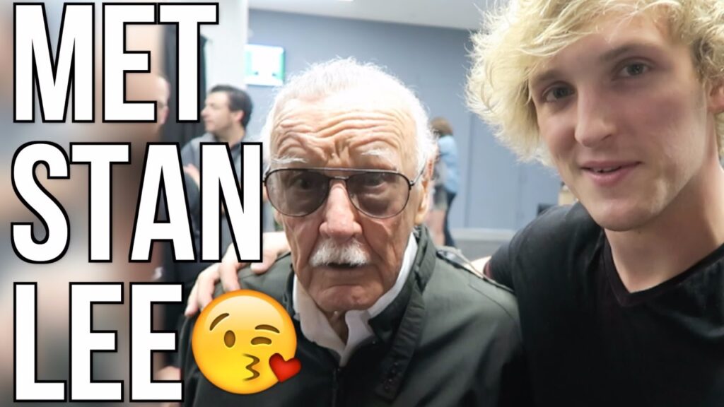 VLOGGING PEOPLE AT COMIC CON!