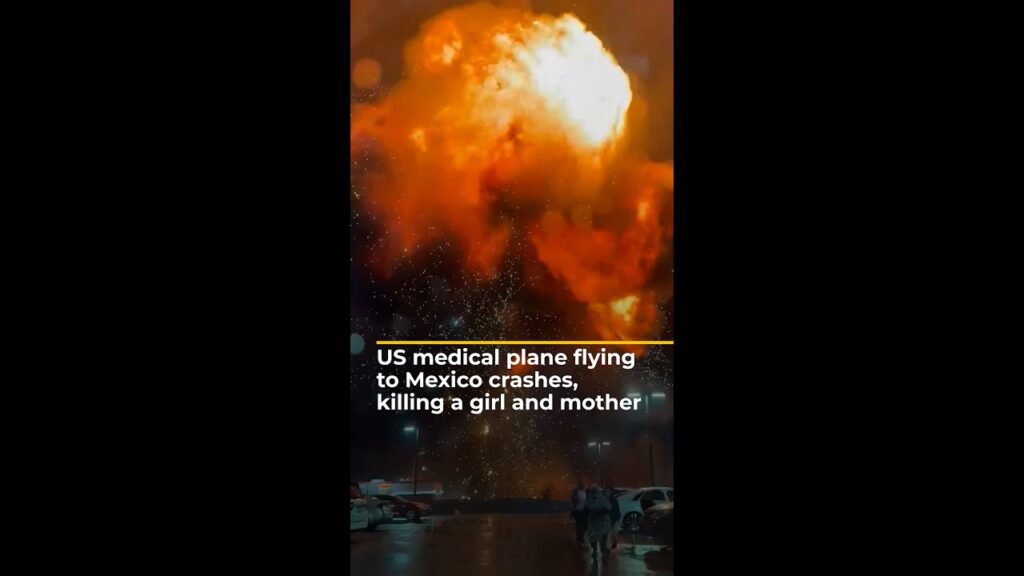 Medical plane carrying child and mother crashes in Philadelphia | AJ #shorts