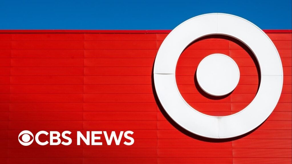 Target struggles, Walmart sees strong sales in Q3 earnings reports