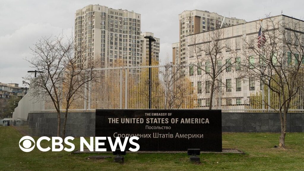 U.S. closes embassy in Kyiv amid warnings of “significant” Russian air attack