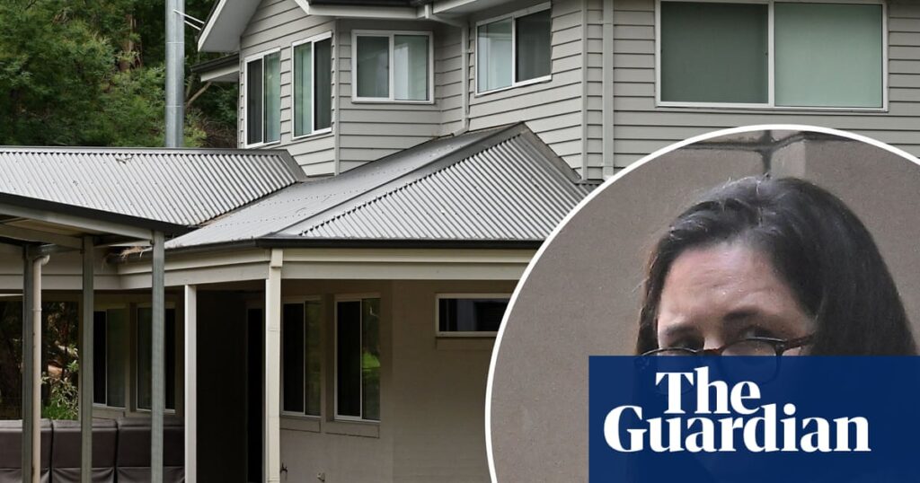 Police grill Erin Patterson over mushroom lunch deaths in footage played to triple murder trial | Victoria
