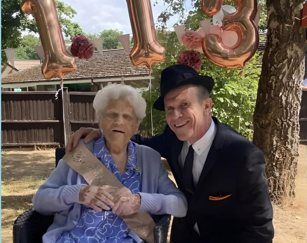The oldest woman in the world is British « Euro Weekly News