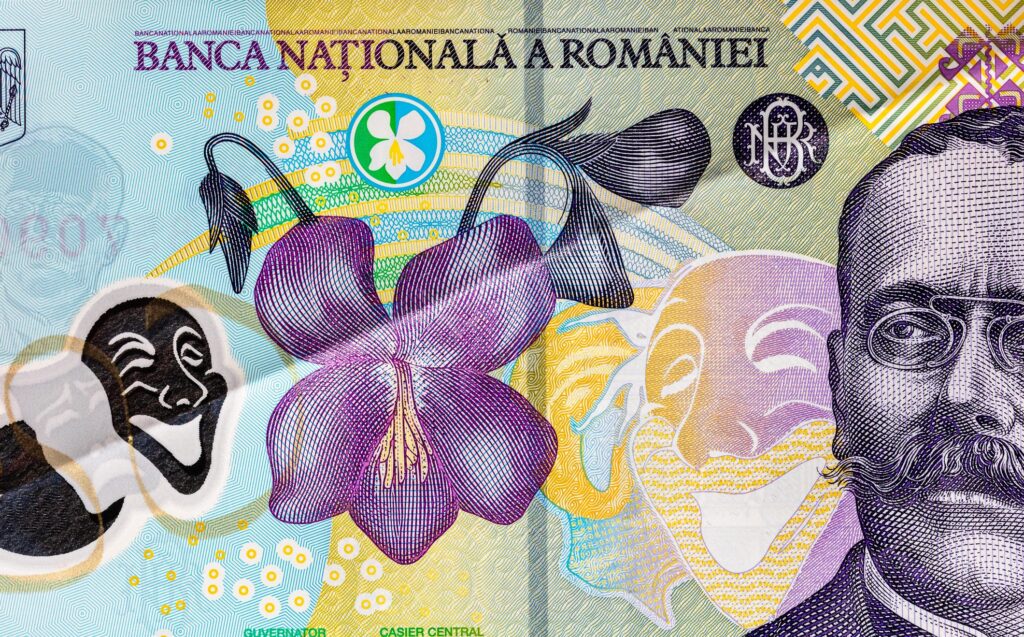 Romanian currency hits historic low amid political turmoil