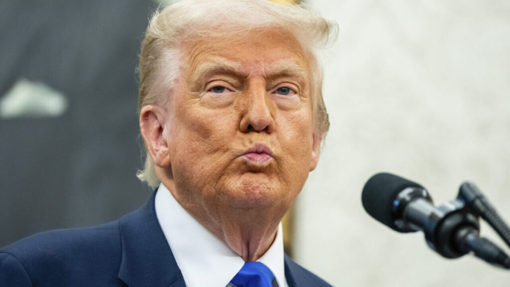 Under Trump, US Economy Shrinks for 1st Time in Three Years – GV Wire
