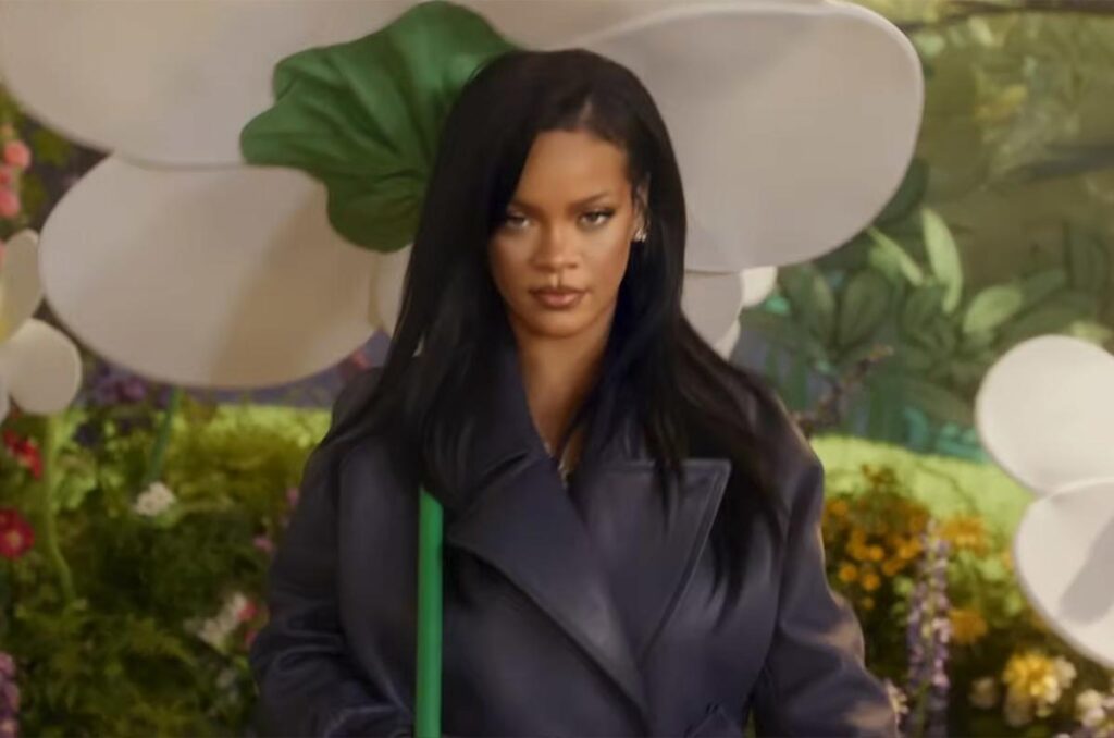 Rihanna Returns to Her Old ‘Friend’ Music, But Is ‘Smurfs’ Song the Musical Return Fans Wanted?