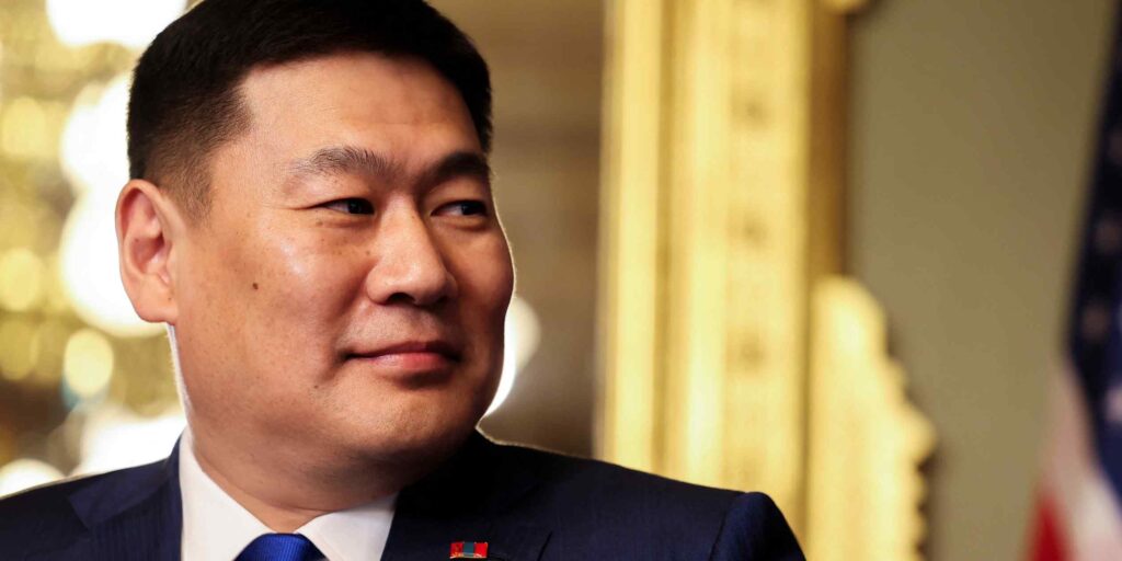 Mongolia in political crisis as PM promises confidence vote