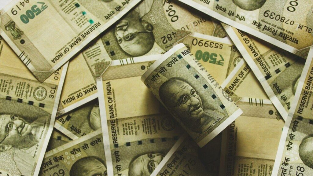 Bank credit growth falls from 19.5% to 9.8% in May 2025, says SBI report – Here’s how other sectors performed