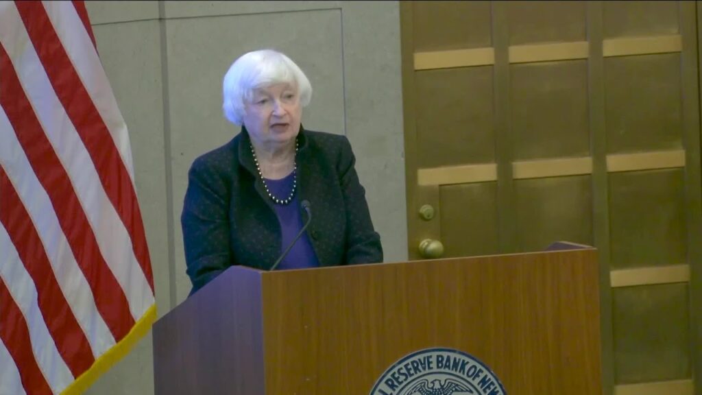 Yellen Defends Role of Regulation in Supporting Markets