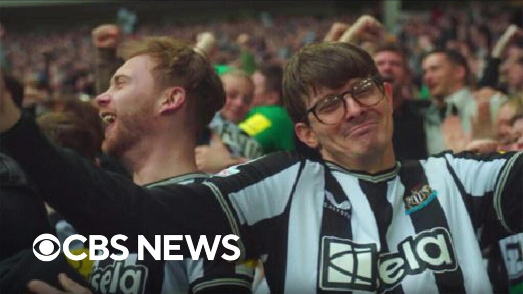 Sound shirts help deaf soccer fans feel the excitement