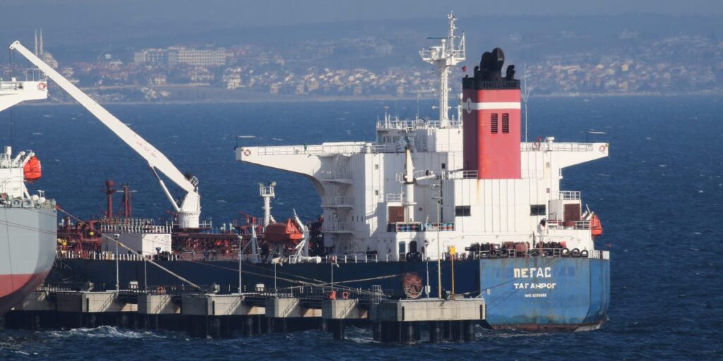 Oil Price Surge From Israel-Iran Clash Could Boost Russia’s Economy