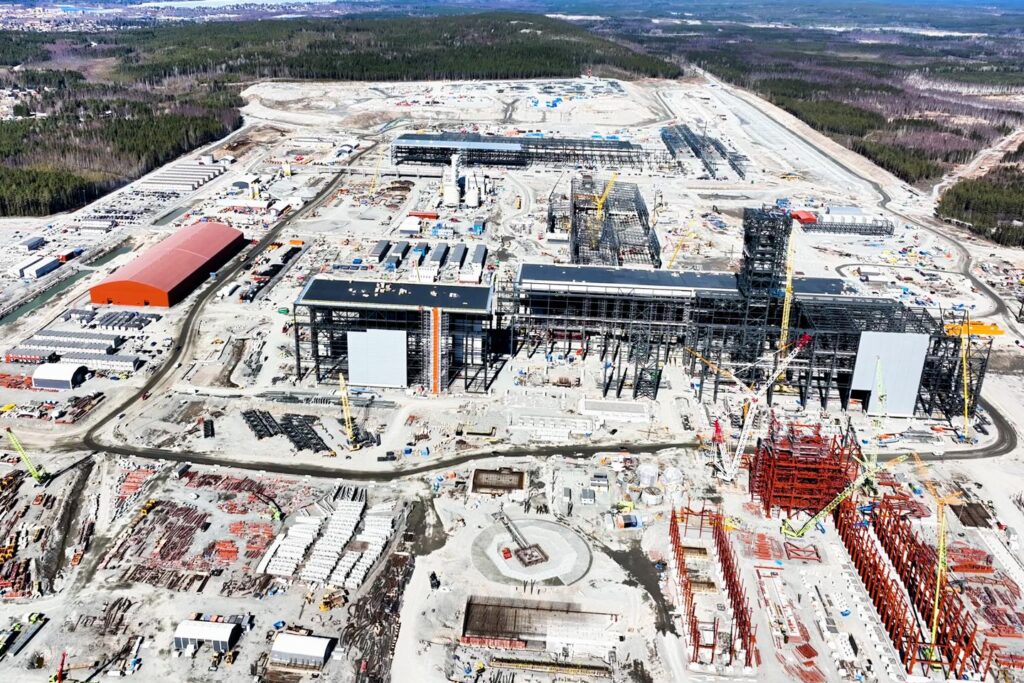 In Sweden, Europe’s first decarbonized steel mill rises, stirring hope and doubt