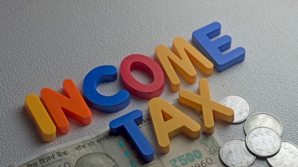 ITR 2025: These rules govern the switching of income tax regime from new to old