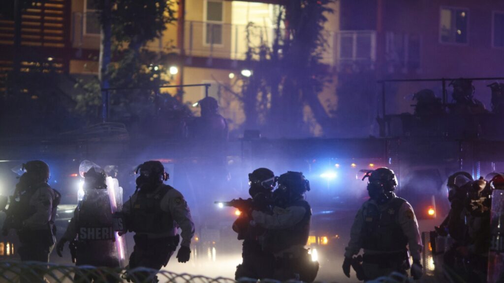 Trump sending National Guard troops to LA-area protests against ICE