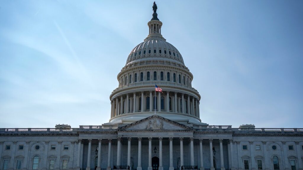 Rep. Auchincloss on Ukraine, Trump, China