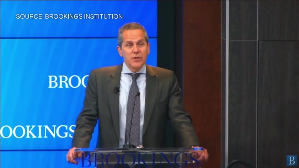 Fed to Make Changes to Bank Capital Proposals, Barr Says