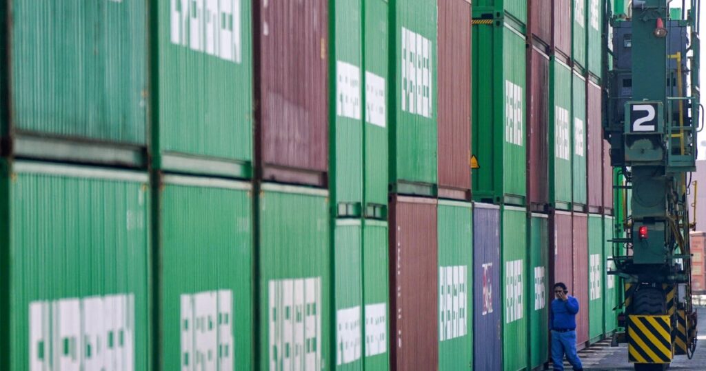Trump’s latest tariff salvo fuels economic uncertainty, experts say