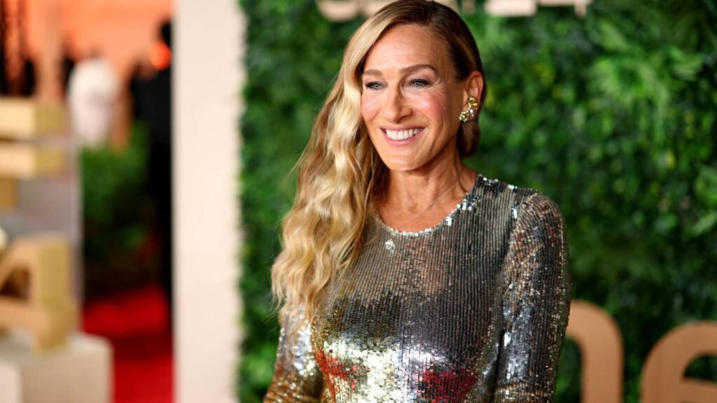 Sarah Jessica Parker on Keeping Politics Offline