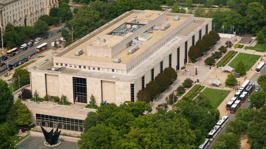 White House slams Smithsonian exhibit for ‘undermining’ American story