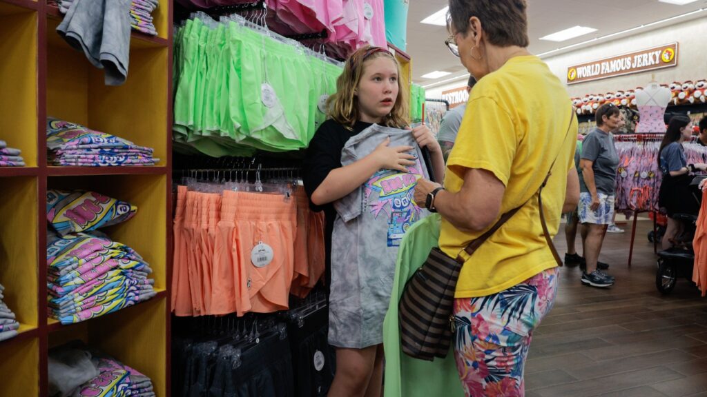 Inflation heats up in June as President Trump’s tariffs start to bite : NPR