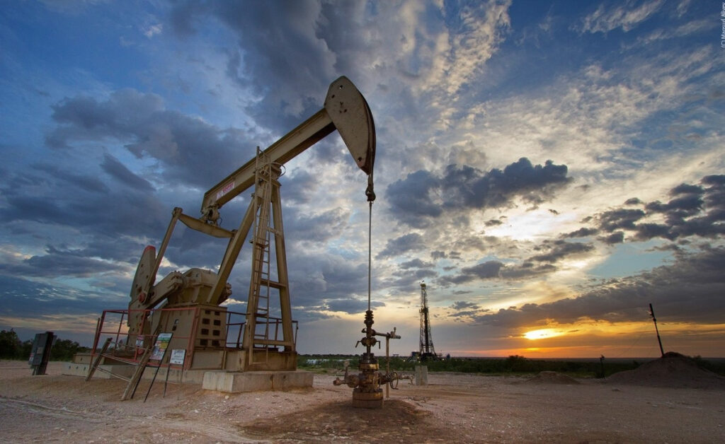 Oil Prices mark steepest weekly loss since June on economic worries