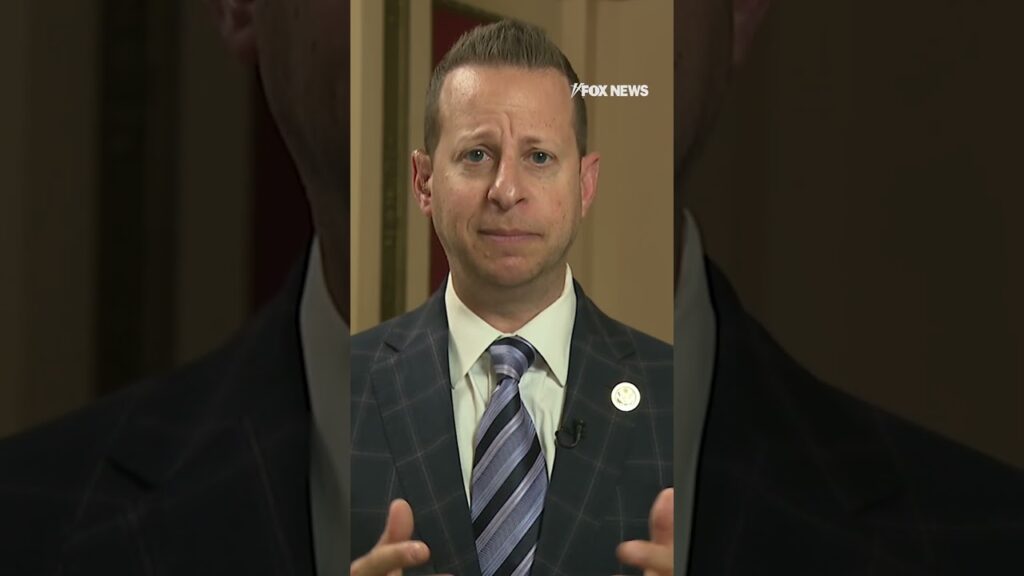 Democrat explains why he’s joining DOGE caucus