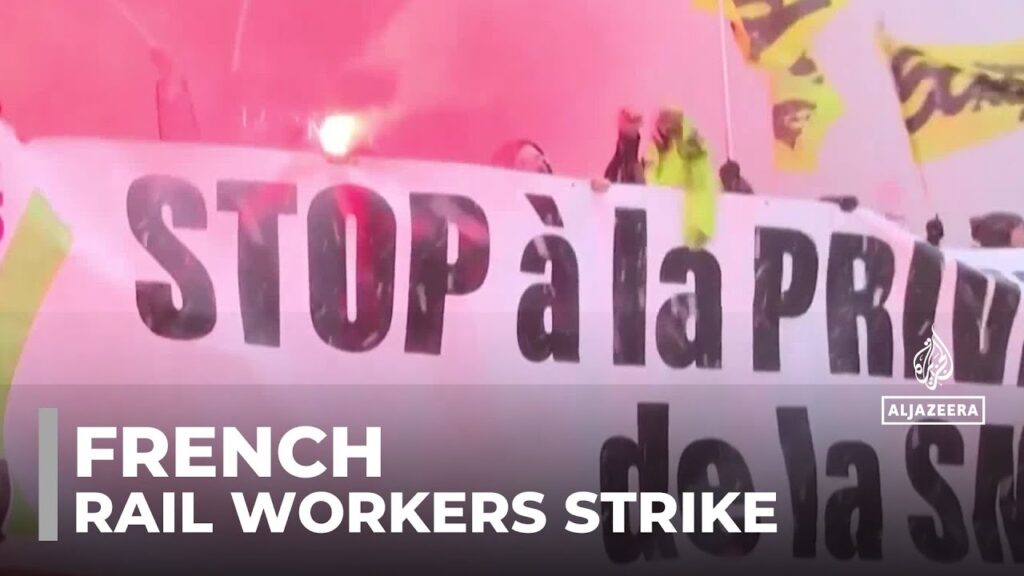 French rail workers strike: Protest against restructuring plans