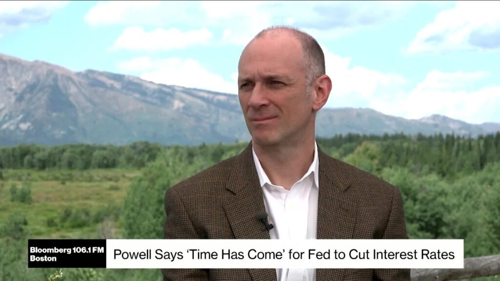 Fed’s Goolsbee on Rate Policy and Labor Market