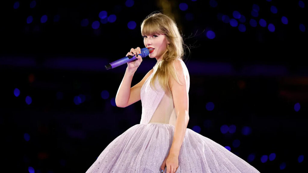 Taylor Swift Teases Yet Another Announcement With New Website Countdown