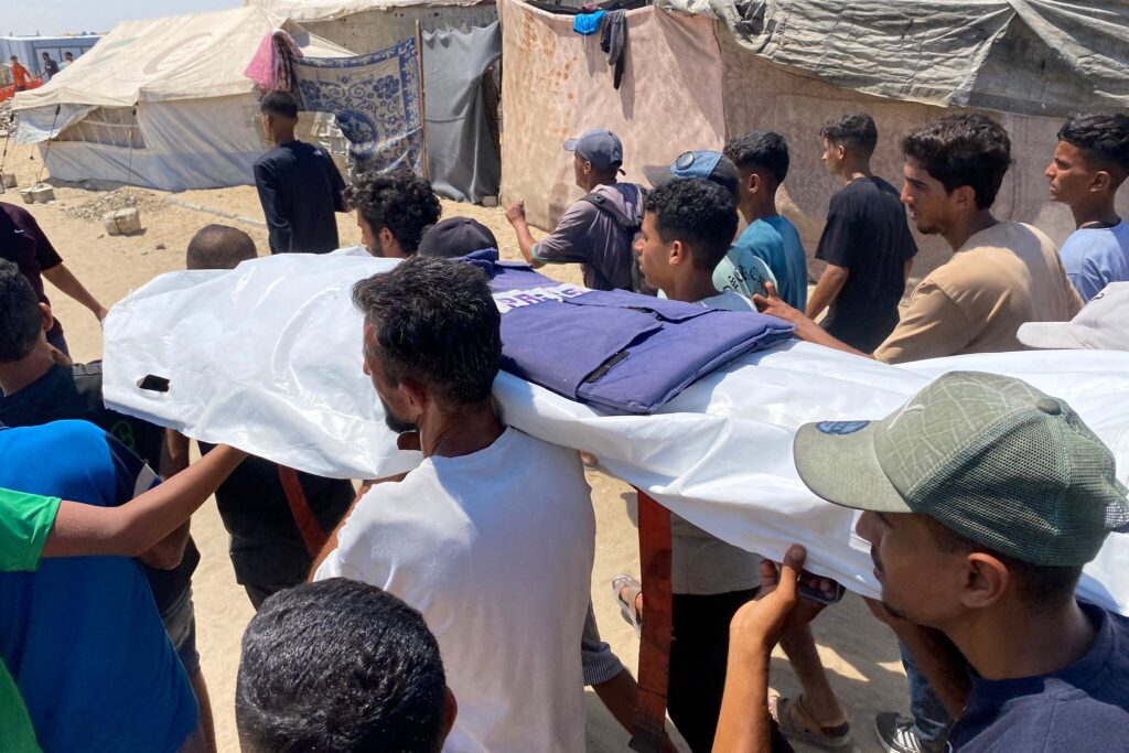 IDF strike on south Gaza hospital said to kill 20, including rescuers and journalists