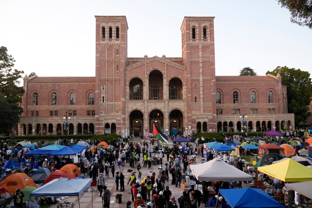 California Jewish groups say Trump’s B demand of UCLA ‘doesn’t make Jewish students safer’